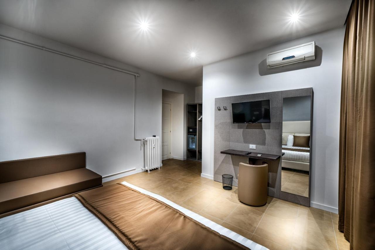 Trinita Grand Suite Рим Экстерьер фото