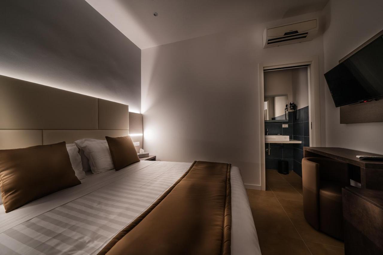 Trinita Grand Suite Рим Экстерьер фото